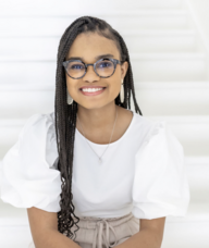 Book an Appointment with Ashleigh Burroughs for Free 20 Min Consultation