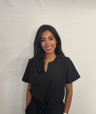 Book an Appointment with Farah Ali for Consultations