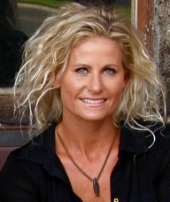 Book an Appointment with Kjarstena (Keena) Hooker for Sports Medicine