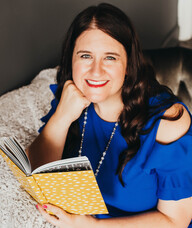 Book an Appointment with Dr. Hillary Hushower for Chiropractic