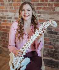 Book an Appointment with Dr. Tayler Wiggs for Chiropractic