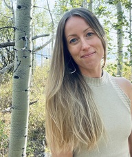 Book an Appointment with Sarah J Niederbuhl for Physical Therapy