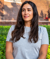 Book an Appointment with Dee Picasso for Yoga Classes