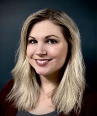 Book an Appointment with Andrea Osvold for Acupuncture