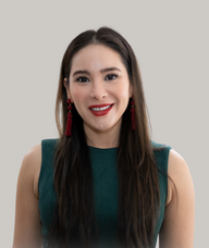 Book an Appointment with Claudia Arregoytia for Complimentary Consultation