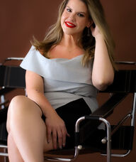 Book an Appointment with Athina Southerland for Aesthetics