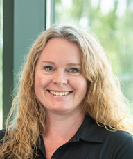 Book an Appointment with Wendy Connolly for Massage Therapy