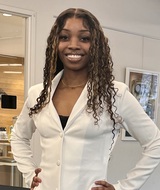 Book an Appointment with Nyaila Williams at Brookside Studio