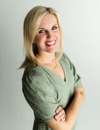 Amy Warrick null