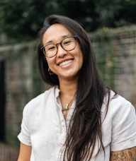 Book an Appointment with Dr. Lynn Hoàng for Chiropractic
